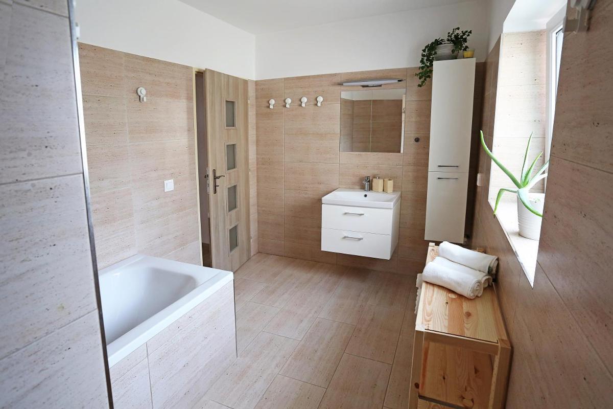 Husovka No135 Villa Libice nad Cidlinou Buitenkant foto